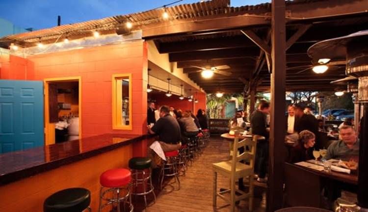 open air bar in houston texas