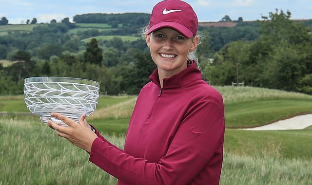 Rose Ladies Series: Gabriella Cowley clinches one-shot win after nervy finish