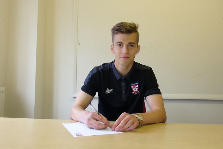 Youngster signs contract with York City F.C.