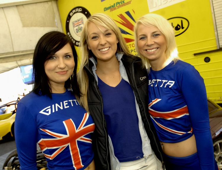 Nikki with the Ginetta girls.